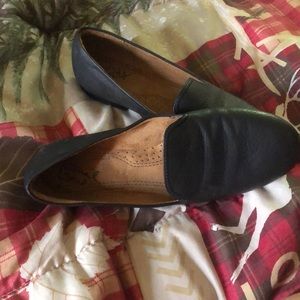 Natural Soul Loafers - size 6.5
